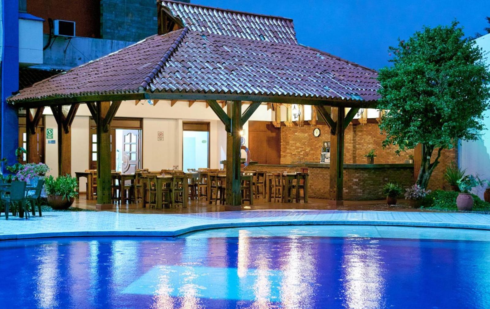 Hotel Maria Gloria Villavicencio Exteriör bild